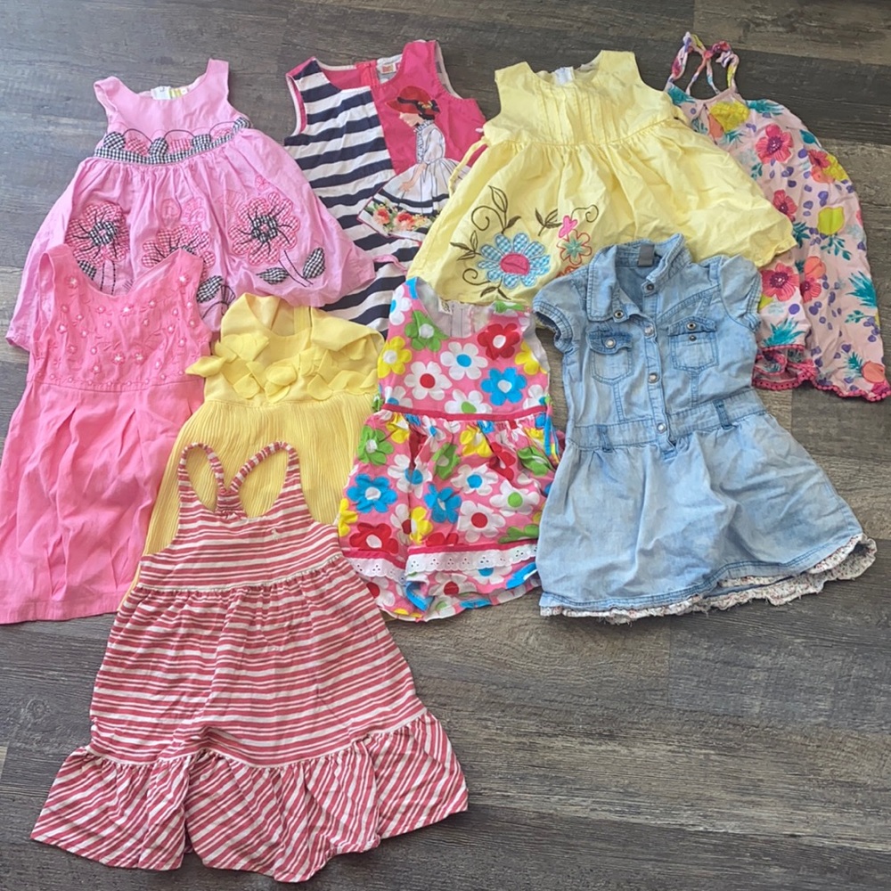 9 pc - Little Girl Dress Size From 1T - 2T - 3T